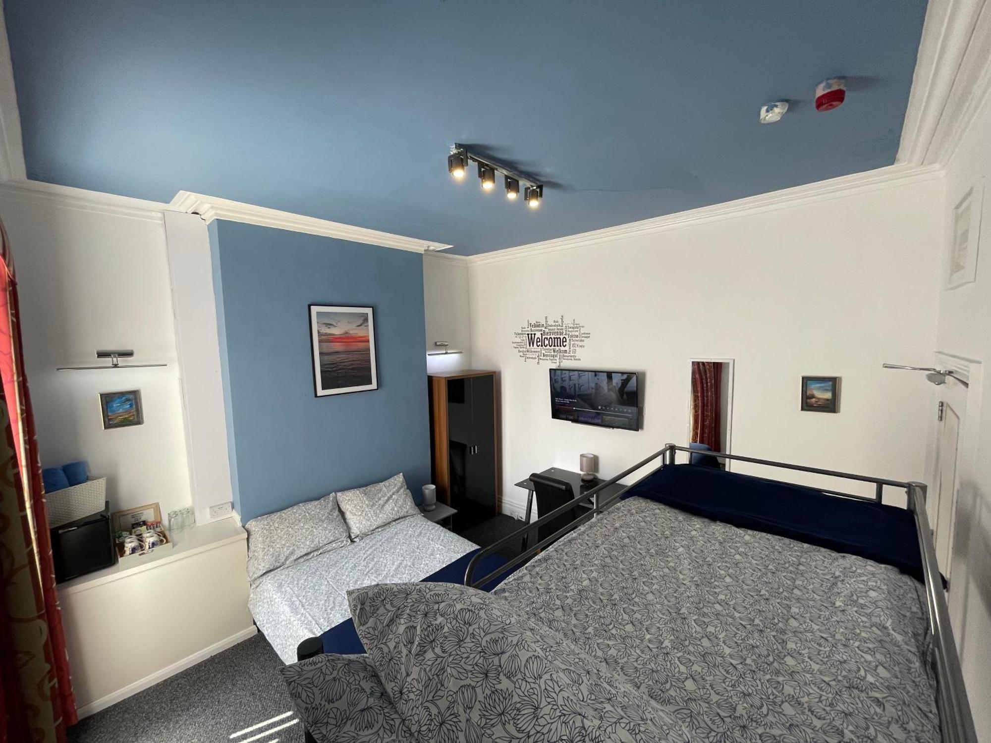 Backpackers Blackpool Hotel & Suites Ngoại thất bức ảnh