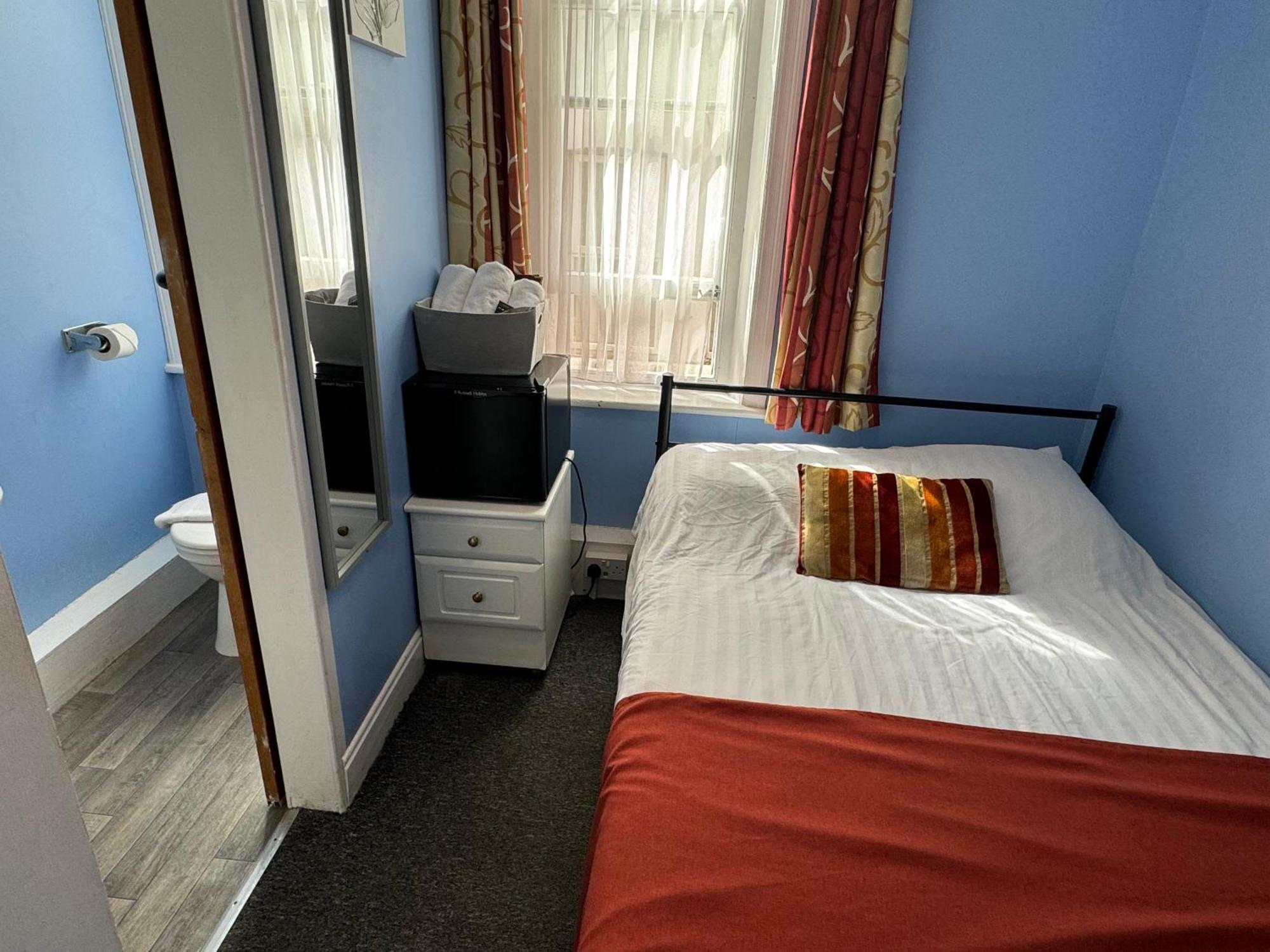 Backpackers Blackpool Hotel & Suites Ngoại thất bức ảnh