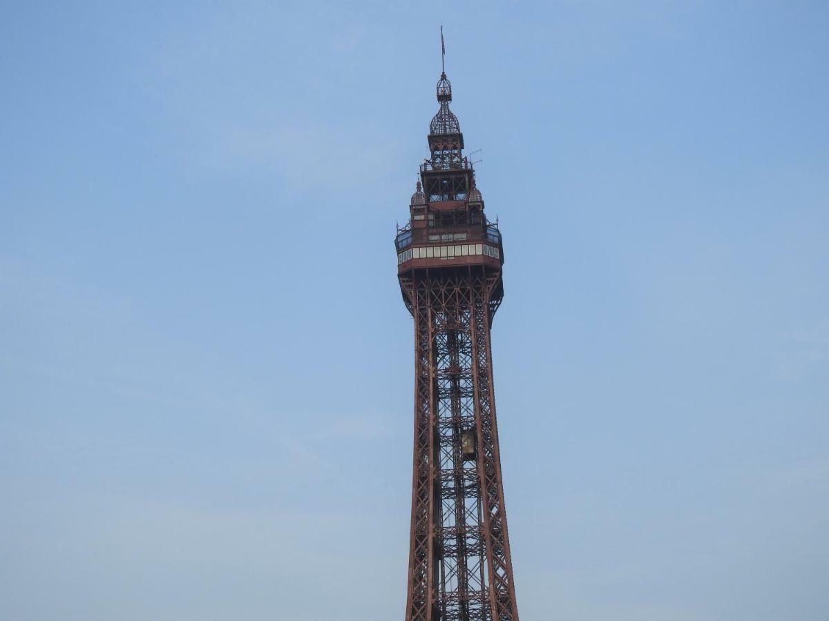 Backpackers Blackpool Hotel & Suites Ngoại thất bức ảnh