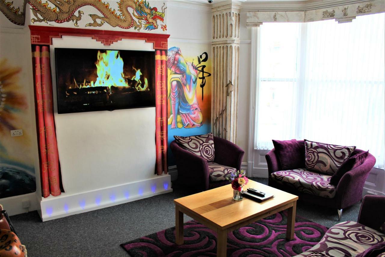 Backpackers Blackpool Hotel & Suites Ngoại thất bức ảnh
