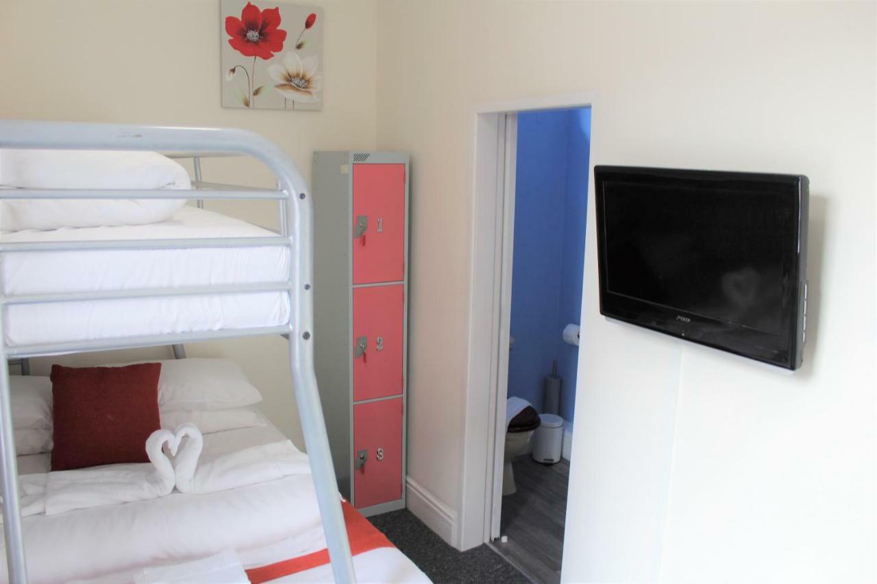 Backpackers Blackpool Hotel & Suites Ngoại thất bức ảnh
